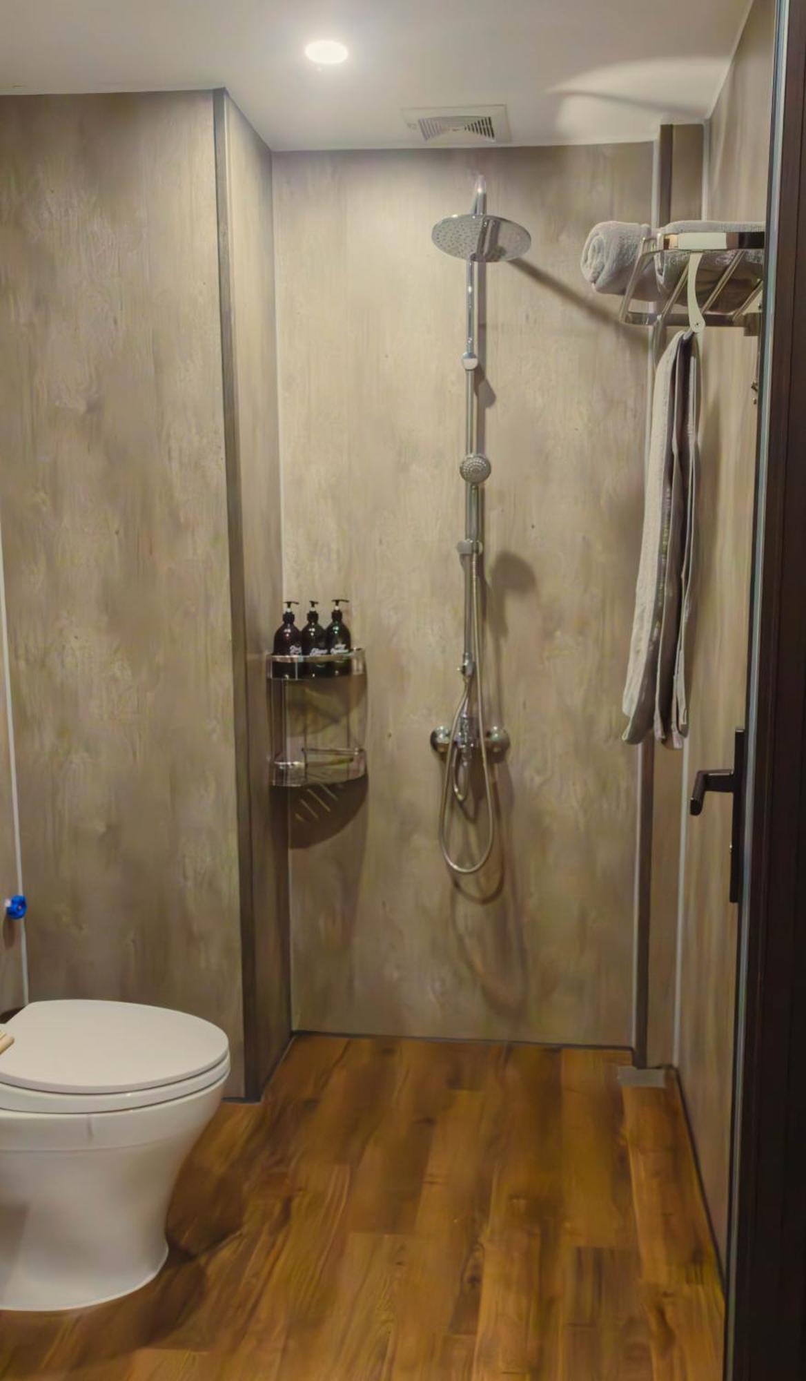 Areca Luxury Homestay & Spa Ba Dinh ハノイ市 エクステリア 写真